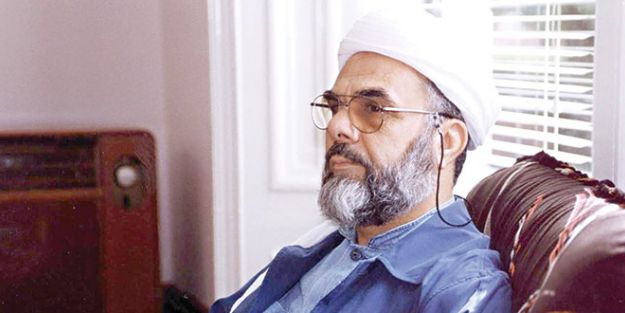 Coşan Hocaefendi dualarla anılıyor