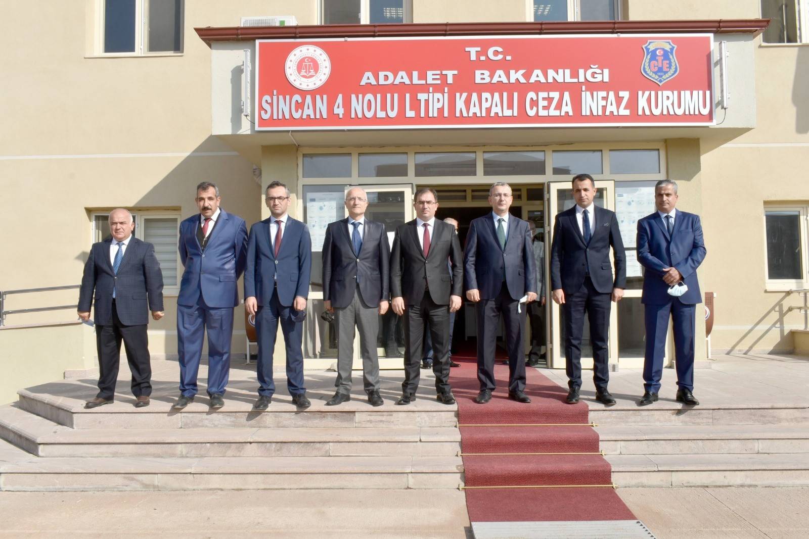 Covıd'den vefat eden infaz memurunun ismi oraya verildi