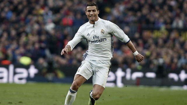 Cristiano Ronaldo yeni imajıyla Ballon d'Or'a göz kırptı