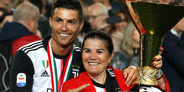 Cristiano Ronaldo'dan annesine 100 bin Euro'luk hediye