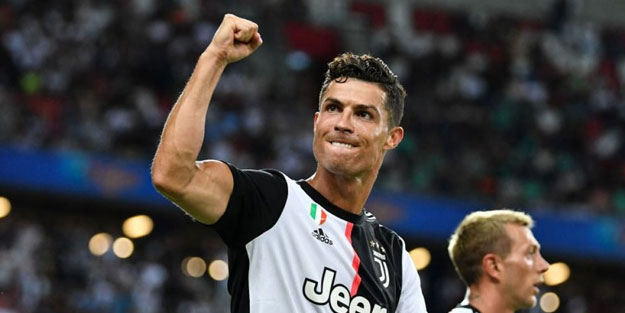 Cristiano Ronaldo'dan ayrılık gibi mesaj