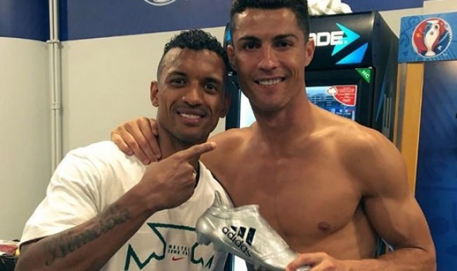 Cristiano Ronaldo'dan Nani'ye anlamlı jest!