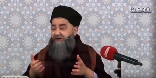 Cübbeli Ahmet Hoca, Ali Koç ile böyle dalga geçti