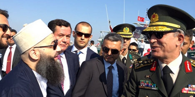 Cübbeli Ahmet Hoca Hulusi Akar ile görüştü