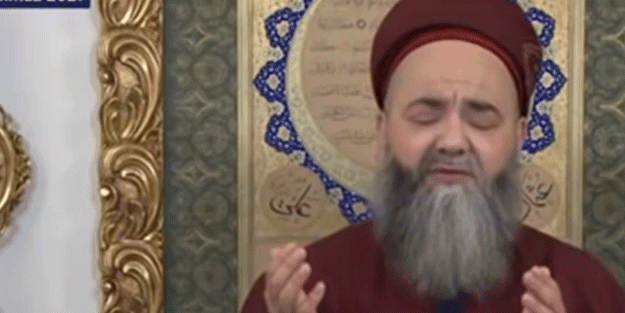 Cübbeli Ahmet Hoca'dan 15 Temmuz'da dikkat çeken mesaj! 'Allah'ım bundan sonraki seçimlerde...'
