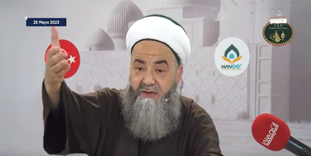 Cübbeli Ahmet Hoca'dan Ahmet Davutoğlu'na çok sert 'kayyım' cevabı!