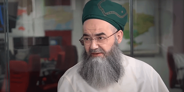 Cübbeli Ahmet Hoca'dan ‘AK Partili misin?’ sorusuna cevap