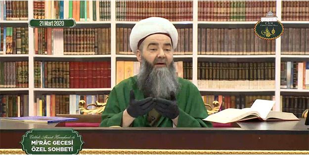 Cübbeli Ahmet Hoca’dan o isme sert sözler: Sen taharet nedir bilmeyen adamsın