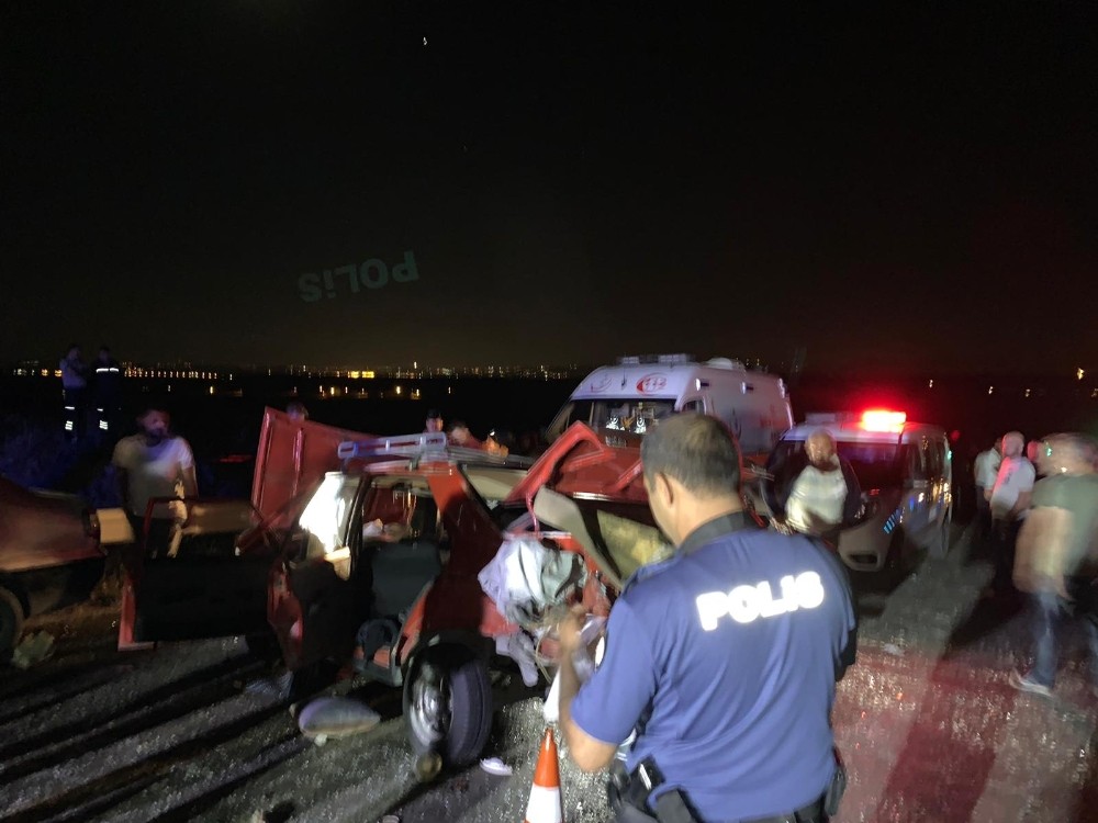 Çubuk’ta zincirleme trafik kazası: 1 ölü, 2 yaralı 