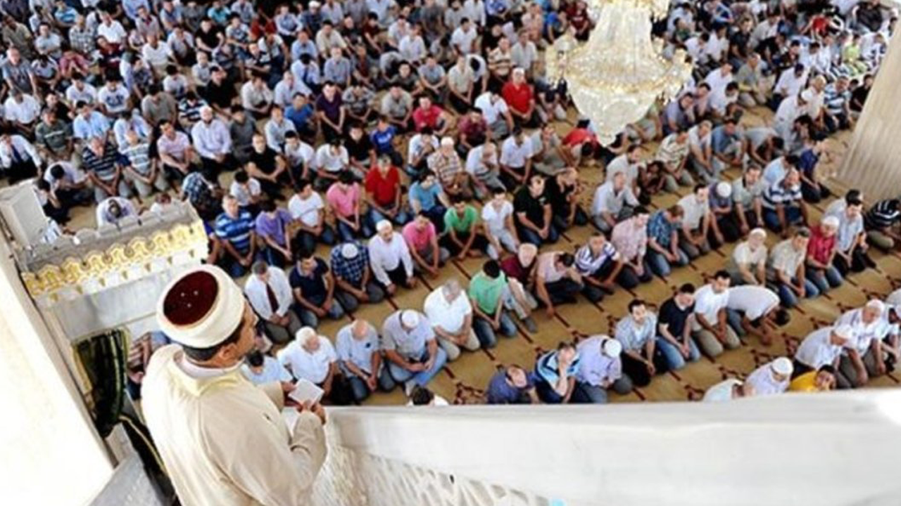 Cuma hutbesi: Çare merhamette