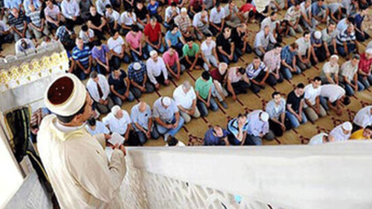 Cuma hutbesi: Kul hakkı ateşten gömlektir!