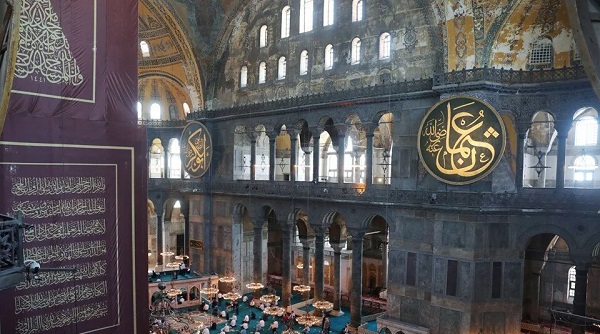 Cuma namazı kaç rekat? Cuma namazı nasıl kılınır?