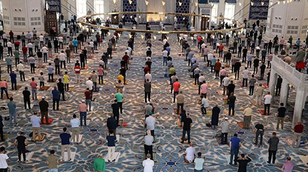 Cuma namazı saat kaçta? 6 Ocak 2022 Cuma Hutbesi konusu ne?