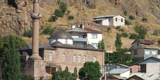 Cuma namazı saati Cuma namazı bugün kaçta kılınacak 10 Eylül Cuma vakti