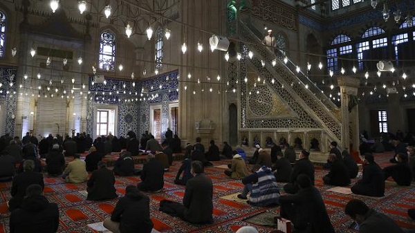 Cuma namazı saatleri 19 Ağustos | İstanbul Ankara İzmir il il cuma namazı saatleri