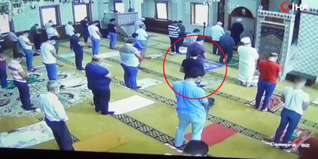 Namaz sırasında her şey bir anda oldu! Eğer yapmasaydı...