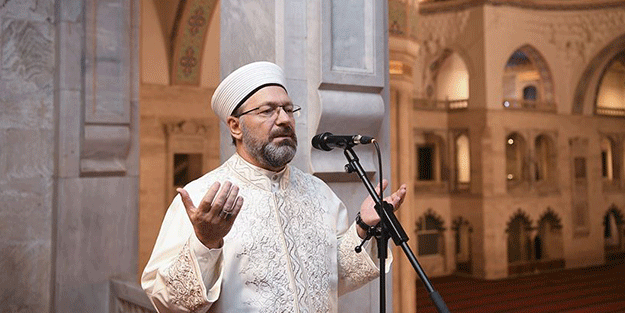 Cuma namazının ardından Türkiye'de eller Gazze için semaya kalktı!