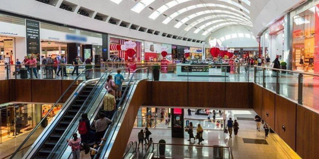 Cumartesi Pazar AVM’ler kapalı mı?