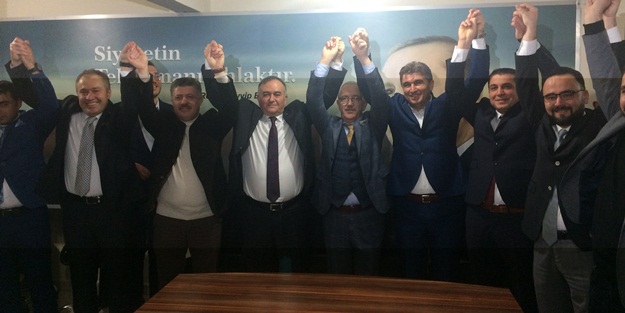 Cumhur İttifakı Manisa'da gövde gösterisi yaptı