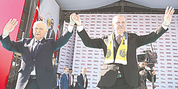 'Cumhur' milletin de ümmetin de umudu