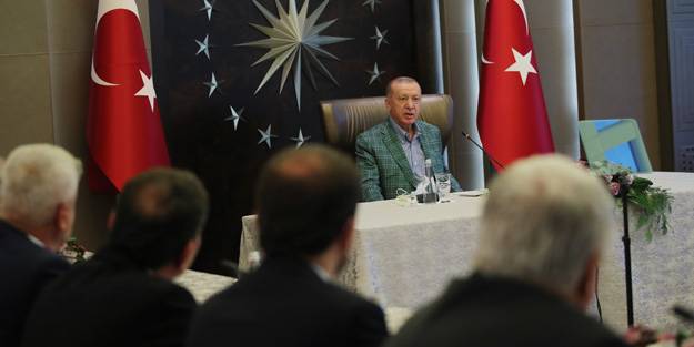 Cumhurbaşkanı Erdoğan Boşnak'ın kanaat önderlerini kabul etti