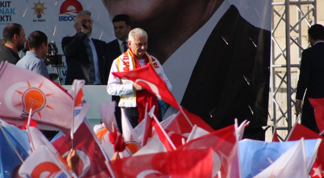 'Cumhurbaşkanı adayları ağız birliği yapmış'