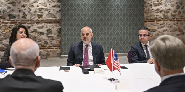 Cumhurbaşkanı Başdanışmanı Akif Çağatay Kılıç'tan ABD'li heyetle kritik görüşme