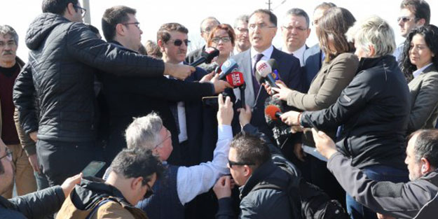 Cumhurbaşkanı Başdanışmanı Malkoç'tan Yunan gazeteciye bomba cevap!