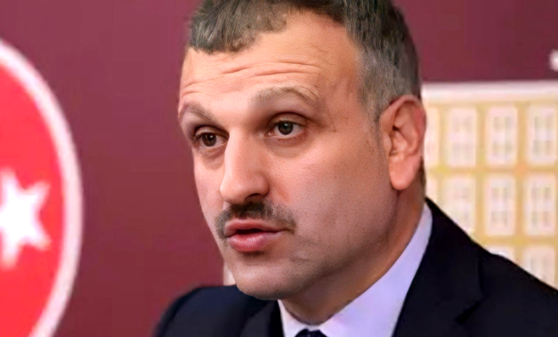 Cumhurbaşkanı Başdanışmanı Oktay Saral DARBE tehdidinde bulunan Özel’e tavsiye