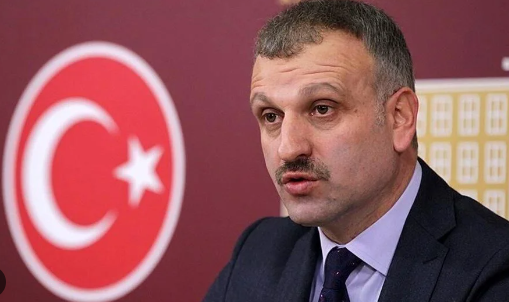Cumhurbaşkanı Başdanışmanı Oktay Saral İmamoğlu’nu rezil rüsva etti "Kibir abidesi cüce, kıt beyinli, Trabzon'un yüz karası müptezel!"