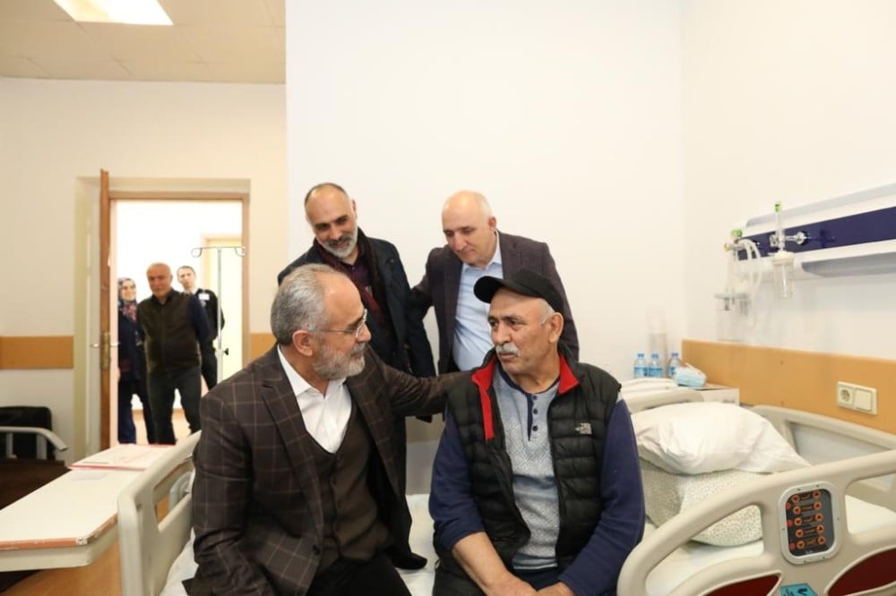 Cumhurbaşkanı Başdanışmanı Topçu’dan eski dava arkadaşına ziyaret 