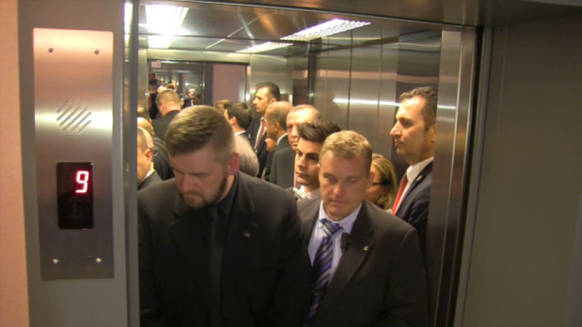 Cumhurbaşkanı Erdoğan 35. katın asansöründe ne sordu