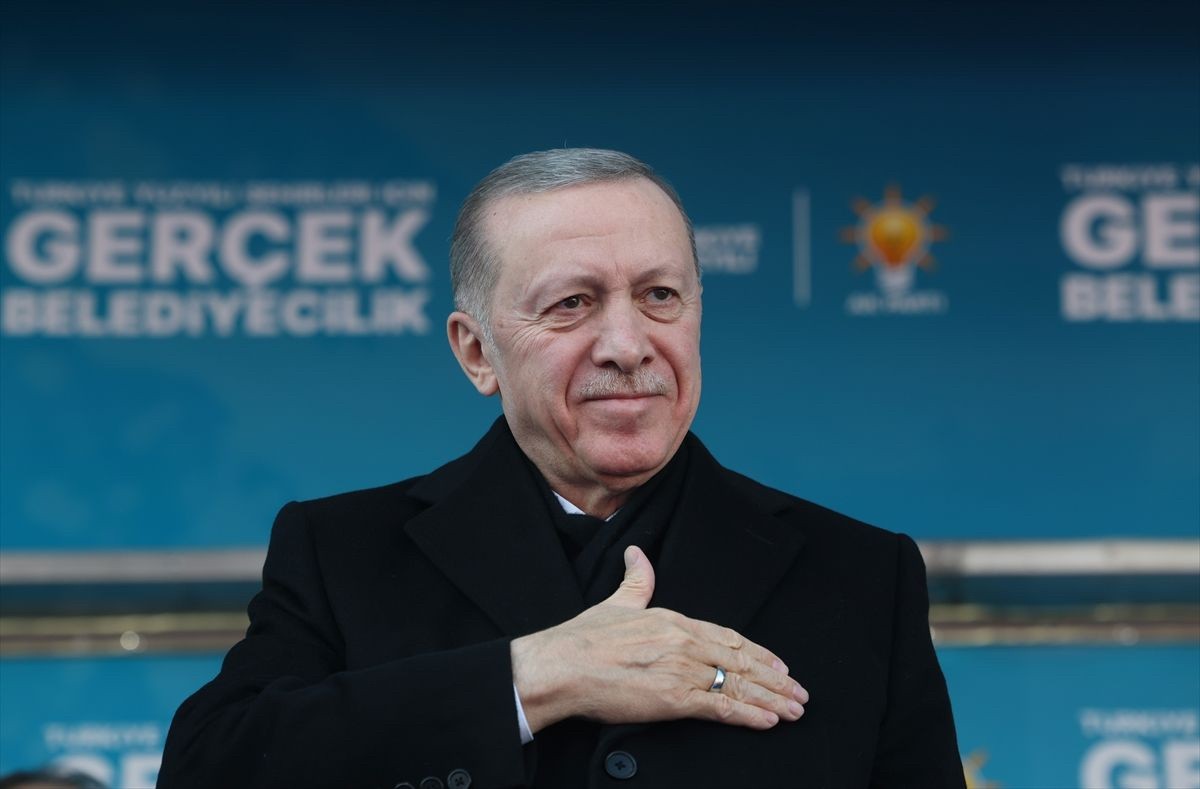 Cumhurbaşkanı Erdoğan 70 yaşında! Doğum gününü yüzbinlerce vatandaş kutladı: "Tek cümlede Erdoğan’ı anlat deseler…" diye başlayan o mesaj çok dikkat çekti