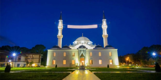 Erdoğan ABD'nin en büyük camisini açacak