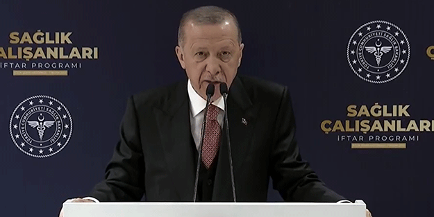 Cumhurbaşkanı Erdoğan: Türkiye asrın felaketiyle mücadelede başarılı bir imtihan vermektedir