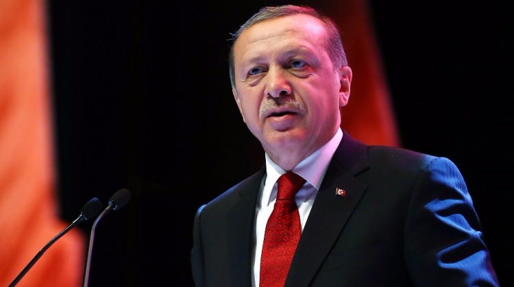 Erdoğan'dan flaş karar: Gidiyor