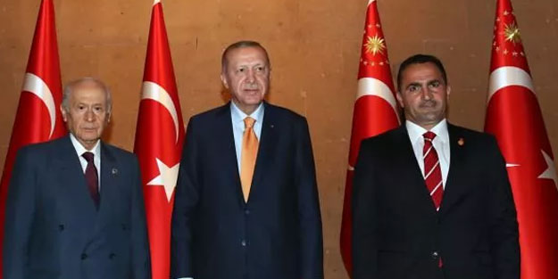 Cumhurbaşkanı Erdoğan Ahlat'ta gençlerle buluştu