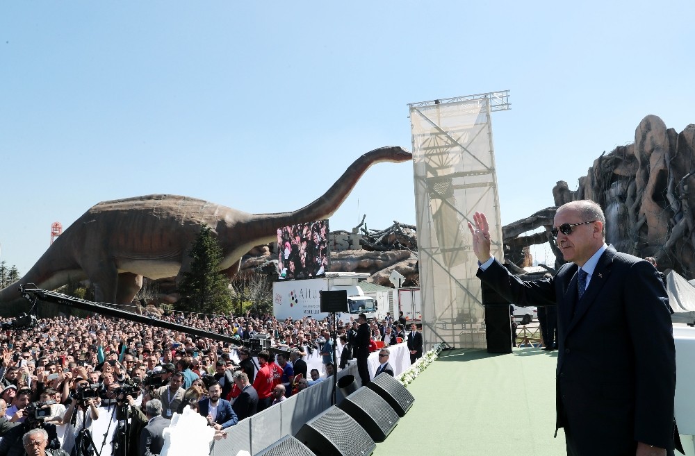 Cumhurbaşkanı Erdoğan, 