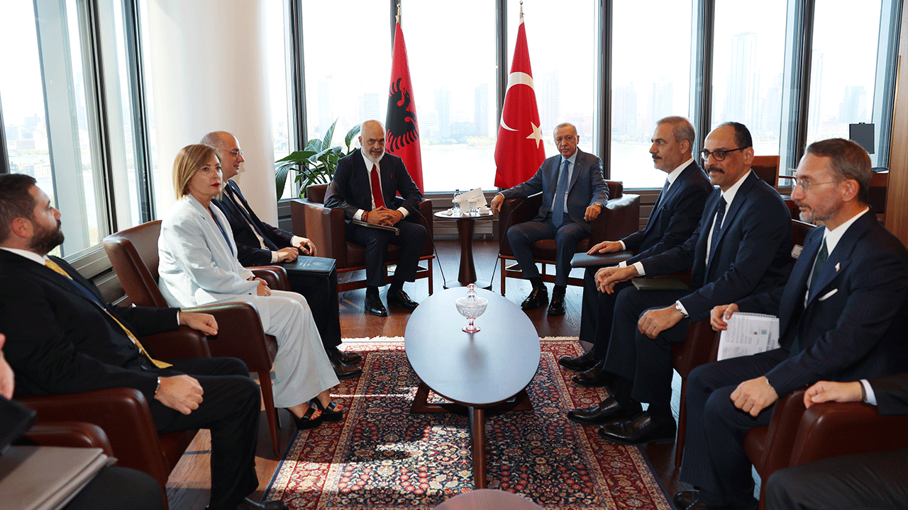 Erdoğan, Rama'yı kabul etti