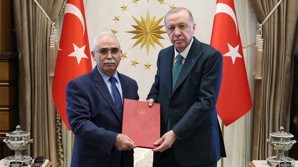 Cumhurbaşkanı Erdoğan, AYM Başkanı Özkaya'yı kabul etti