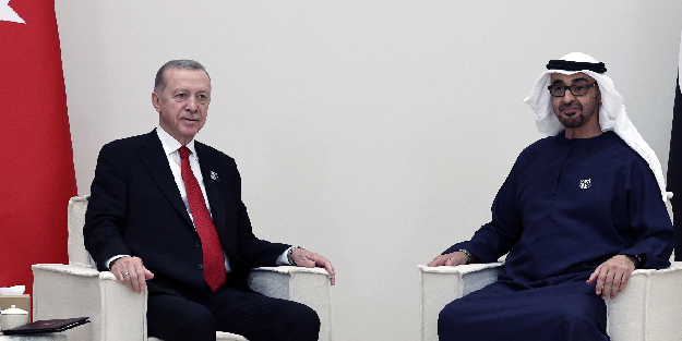 Cumhurbaşkanı Erdoğan BAE Devlet Başkanı ile görüştü! Türkiye'ye davet etti