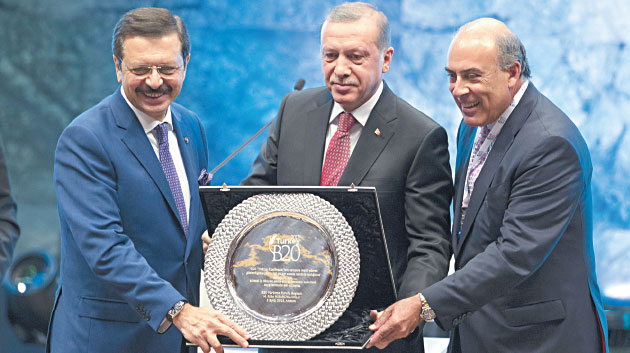 Bu dünya düzeni değişmeli