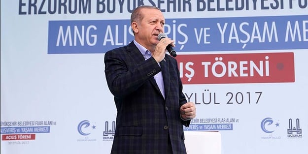 Cumhurbaşkanı Erdoğan: Bu Feto denilen adam ümmeti parçaladı