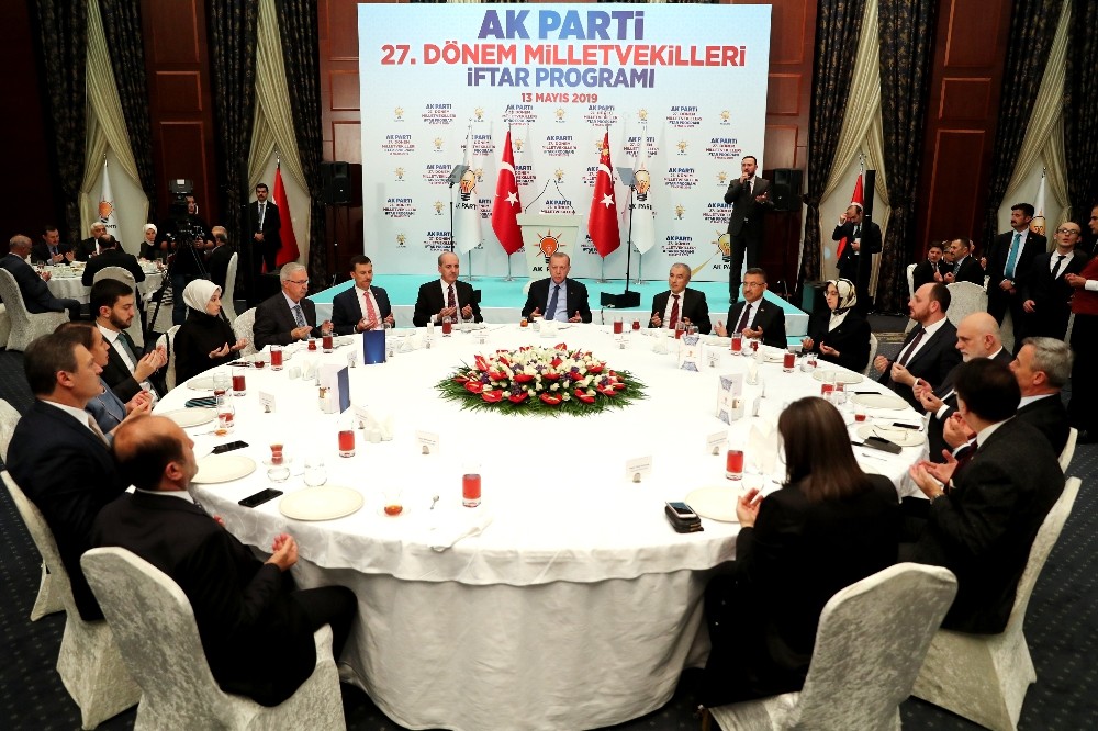 Cumhurbaşkanı Erdoğan: “Cevap çok basit, oyları çaldılar” 