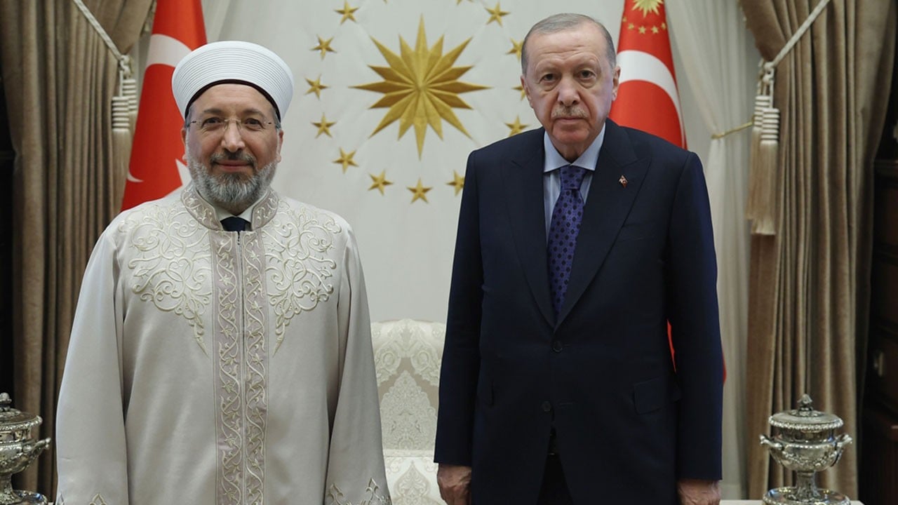 Cumhurbaşkanı Erdoğan, Diyanet İşleri Başkanı Arpaguş'u kabul etti