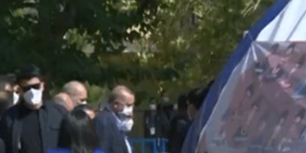 Cumhurbaşkanı Erdoğan, Diyarbakır annelerini ziyaret etti