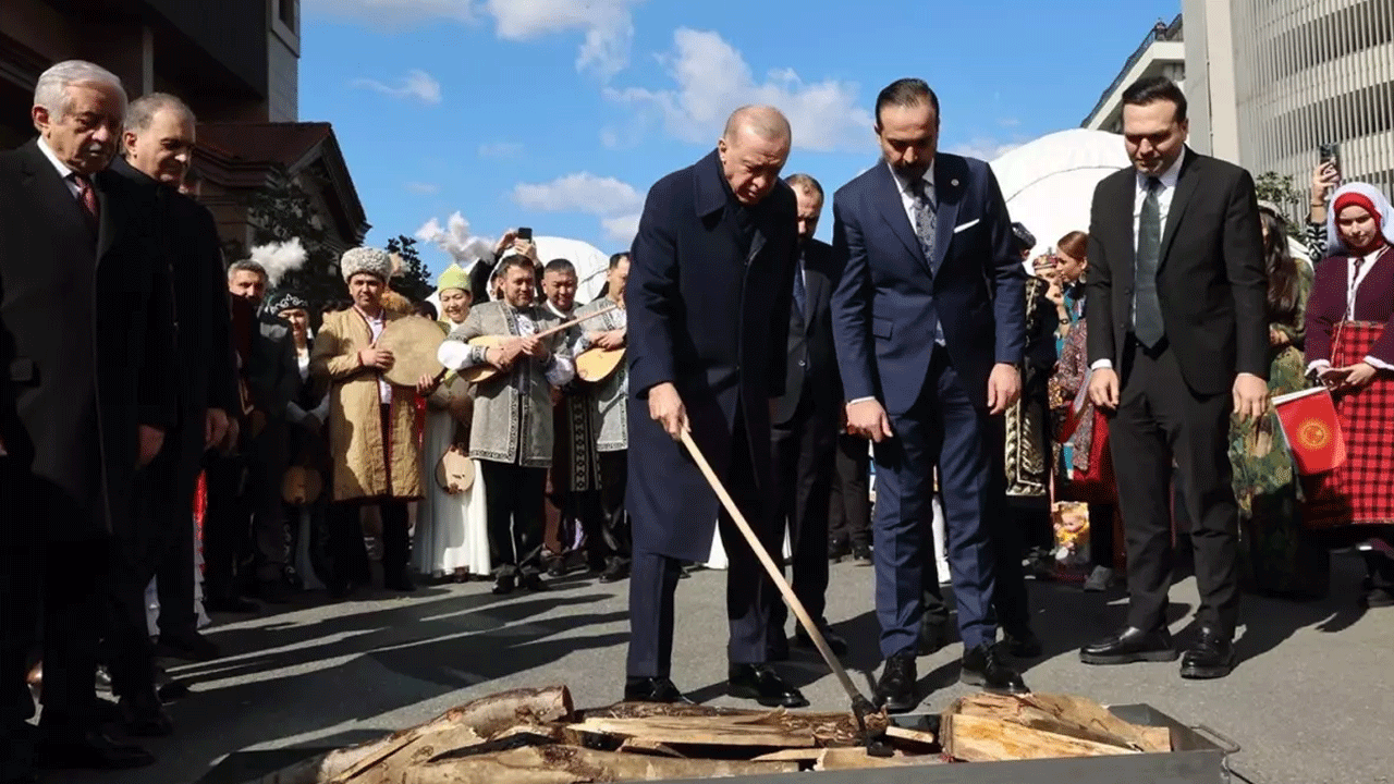 Cumhurbaşkanı Erdoğan duyurmuştu! Yeni resmi tatil yolda.. AK Parti düğmeye bastı