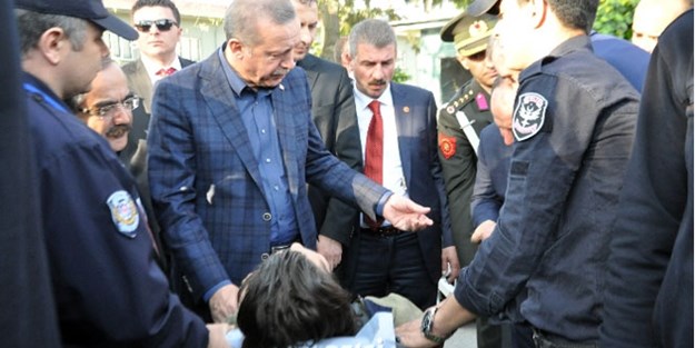 Cumhurbaşkanı Erdoğan, engelli vatandaşı kırmadı