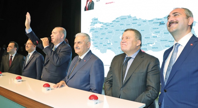 Cumhurbaşkanı Erdoğan: EYT çıkarsa dengeler bozulur