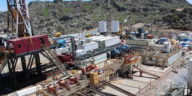 Cumhurbaşkanı Erdoğan Gabar'daki çalışanları telefonla aradı! Petrol sahasındaki çalışanlara tebrik